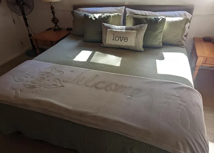Breckenridge Chalet Near Yosemite. Dog Friendly!